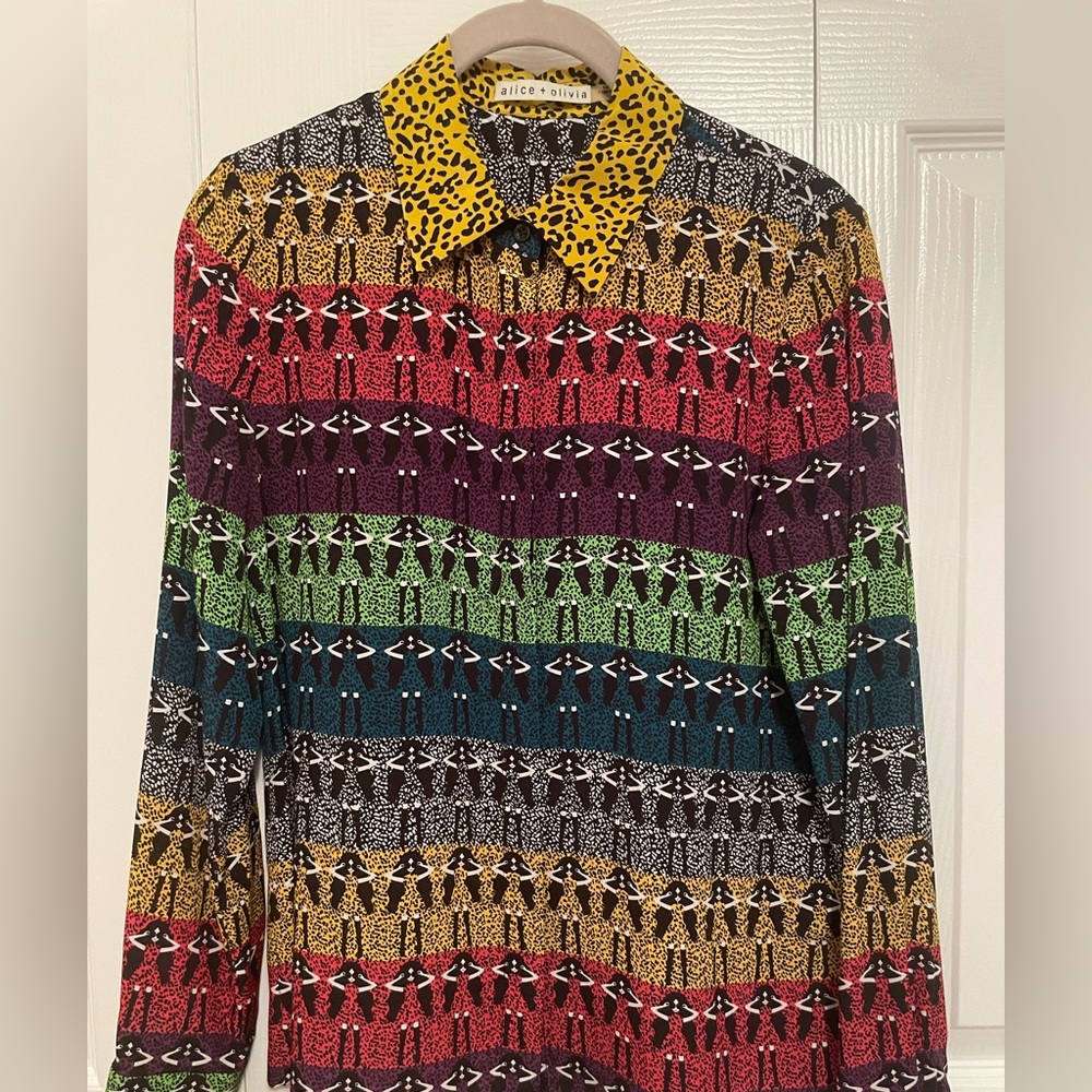 Alice + Olivia Button Down Long Sleeve Shirt
